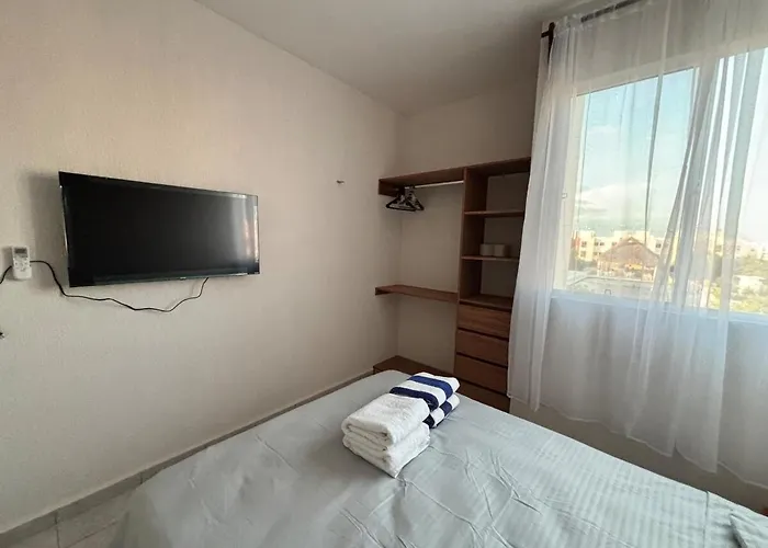 Apartment Beautiful With Pool View