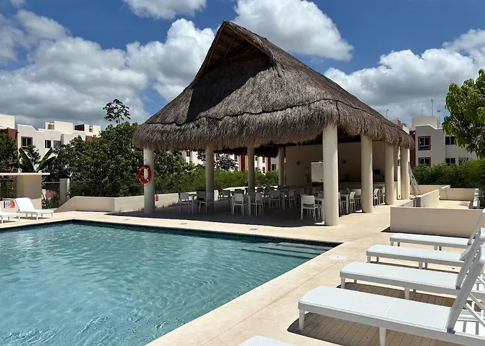 Apartment Beautiful With Pool View