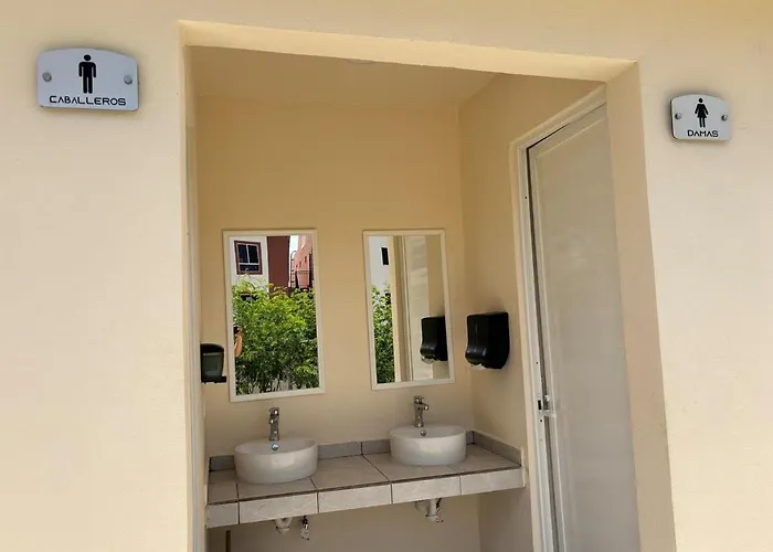 Apartment Beautiful With Pool View *